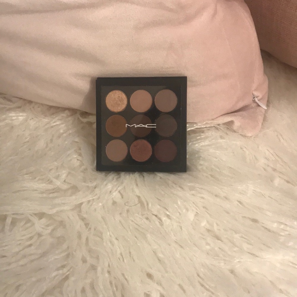 MAC Burgundy Times Nine Eyeshadow Palette